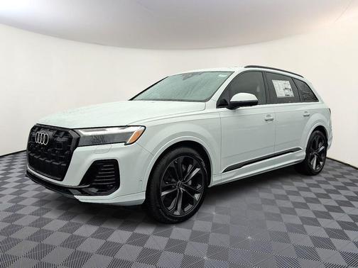 2026 Audi Q7 55 Premium Plus