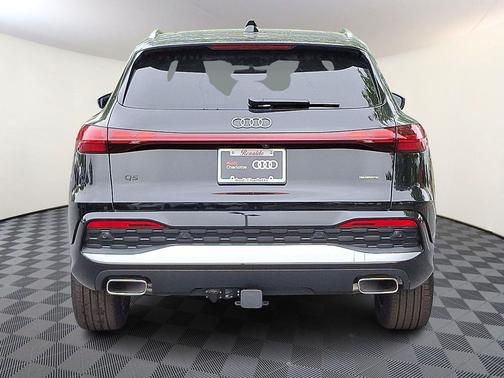Mythos Black Metallic 2026 Audi Q5 Prestige TFSI quattro S tronic