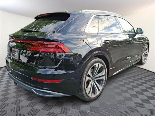 2022 Audi Q8 55 Prestige