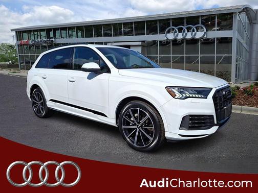 2022 Audi Q7 55 Premium Plus
