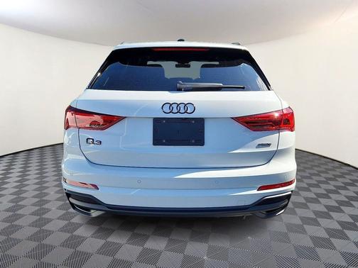 2025 Audi Q3 45 S line Premium Plus