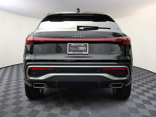 Mythos Black Metallic 2026 Audi Q5 Sportback Premium Plus TFSI quattro S tronic