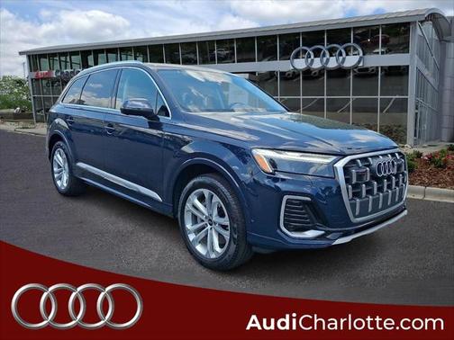 2025 Audi Q7 45 Premium Plus