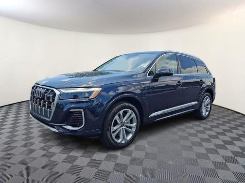 2025 Audi Q7 45 Premium Plus