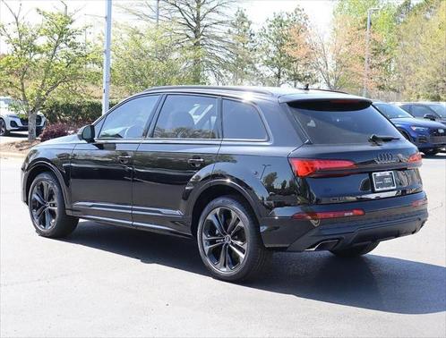 2025 Audi Q7 55 Premium Plus