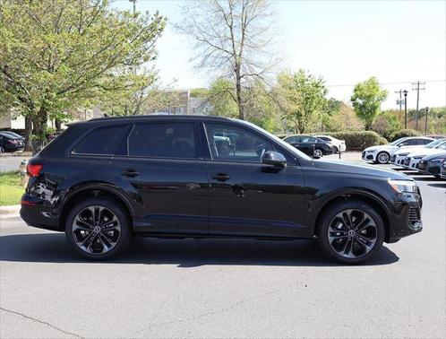 2025 Audi Q7 55 Premium Plus
