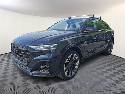 2025 Audi Q8 55 Premium Plus
