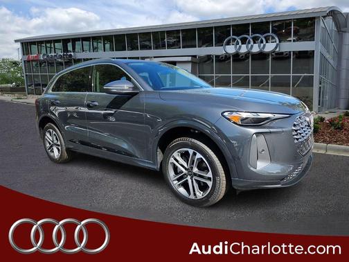 2025 Audi Q5 Premium