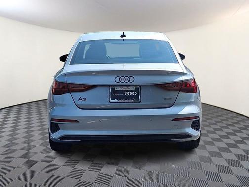 Florett Silver Metallic 2024 Audi A3 Premium
