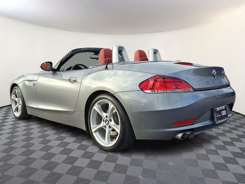 2011 BMW Z4 sDrive30i