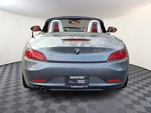 2011 BMW Z4 sDrive30i