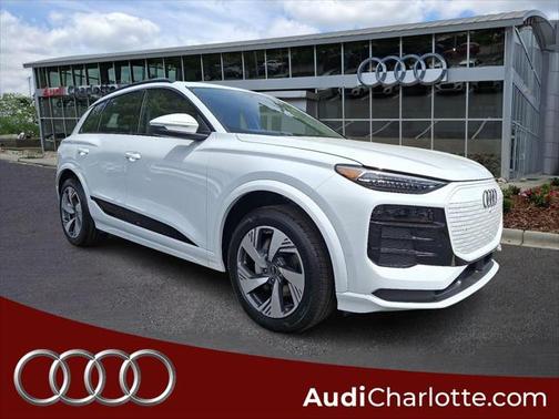 2025 Audi Q6 e-tron Premium Plus quattro