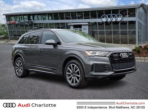 Samurai Gray Metallic 2023 Audi Q7 45 Premium Plus
