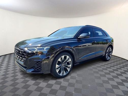 2025 Audi Q8 55 Prestige