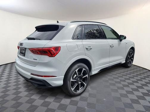2025 Audi Q3 45 S line Premium Plus