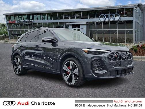 Tambora Gray Metallic 2026 Audi SQ5 3.0T Premium Plus