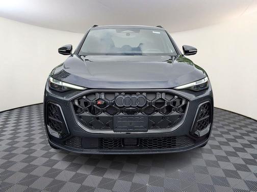 Tambora Gray Metallic 2026 Audi SQ5 3.0T Premium Plus