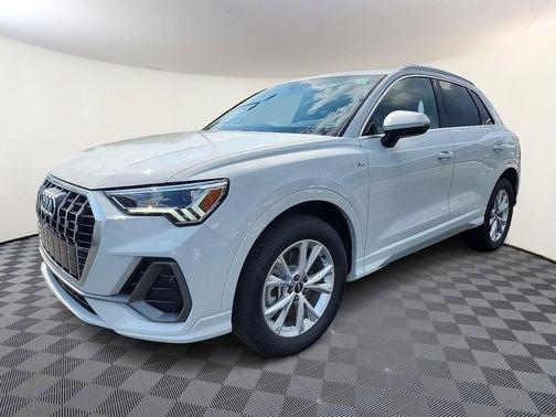 2025 Audi Q3 45 S line Premium Plus
