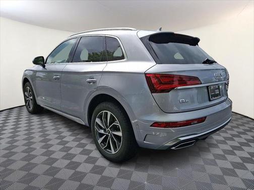 2025 Audi Q5 45 S line Prestige