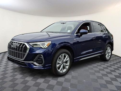 Navarra Blue Metallic 2025 Audi Q3 45 S line Premium Plus