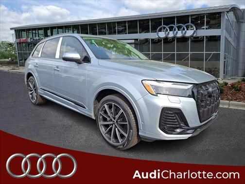 2025 Audi Q7 45 Premium Plus