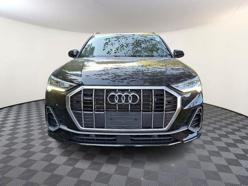 2022 Audi Q3 45 S line Premium Plus