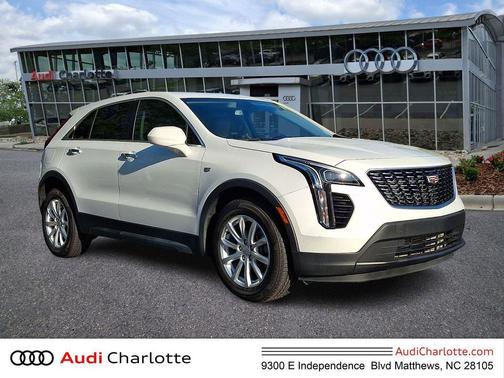 Crystal White Tricoat 2019 Cadillac XT4 Luxury