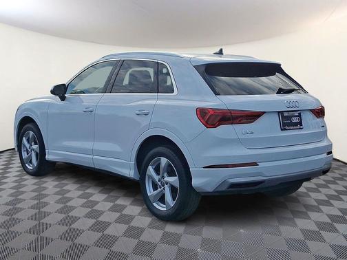 2020 Audi Q3 45 Premium