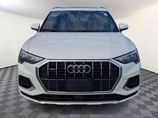 2020 Audi Q3 45 Premium