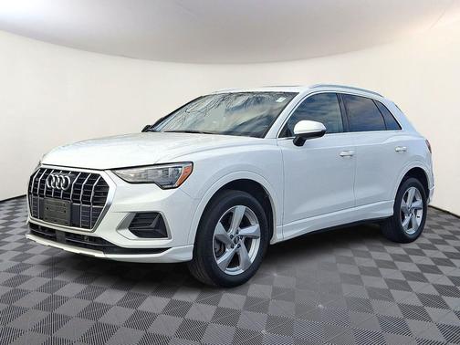 2020 Audi Q3 45 Premium