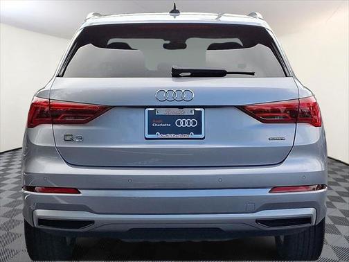 2022 Audi Q3 40 Premium