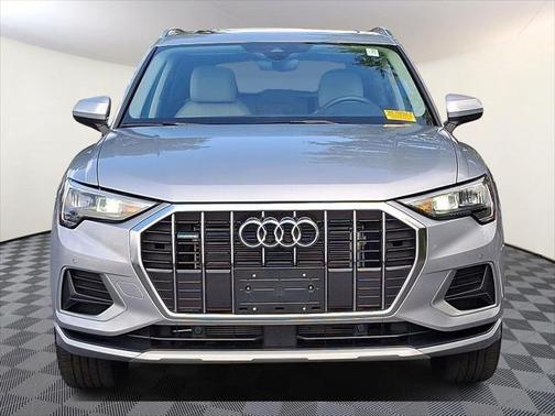 2022 Audi Q3 40 Premium