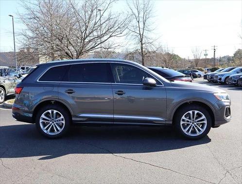 2025 Audi Q7 55 Premium Plus