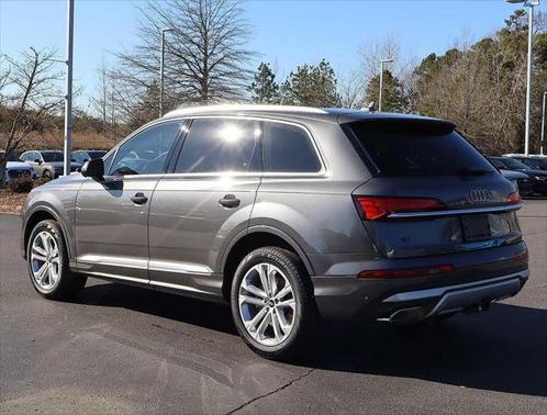 2025 Audi Q7 55 Premium Plus