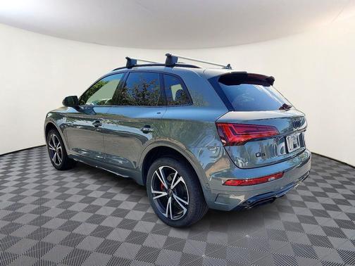2025 Audi Q5 45 S line Prestige