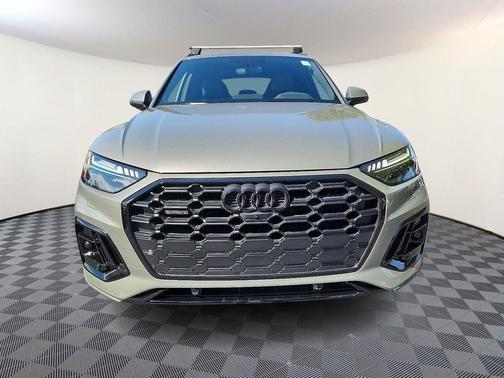 2025 Audi Q5 45 S line Prestige