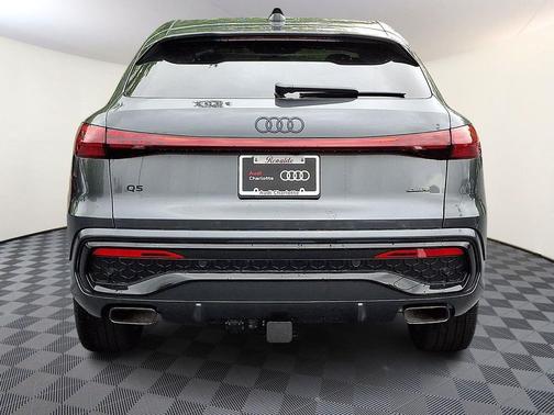 Daytona Gray Metallic 2026 Audi Q5 Sportback Premium Plus TFSI quattro S tronic