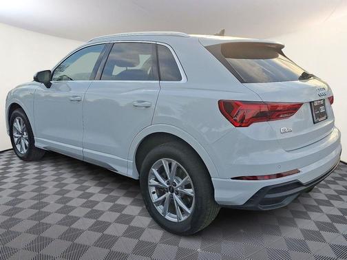 2025 Audi Q3 45 S line Premium Plus