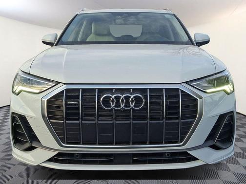 2025 Audi Q3 45 S line Premium Plus