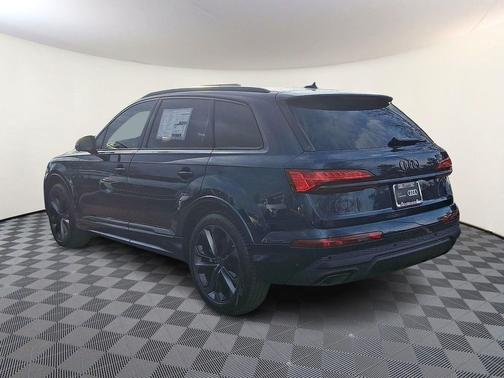 2026 Audi Q7 55 Premium Plus