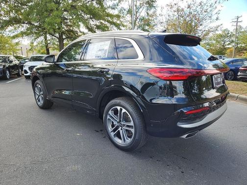 2025 Audi Q5 Premium