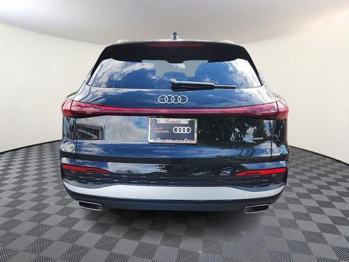 2025 Audi Q5 Premium