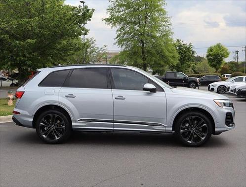 2025 Audi Q7 55 Premium Plus