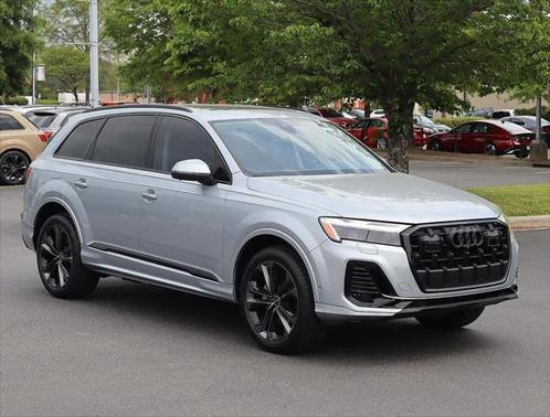 2025 Audi Q7 55 Premium Plus