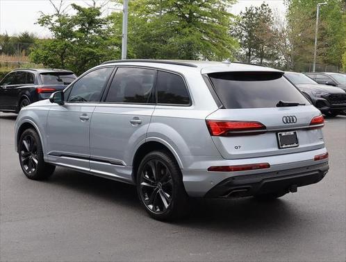2025 Audi Q7 55 Premium Plus