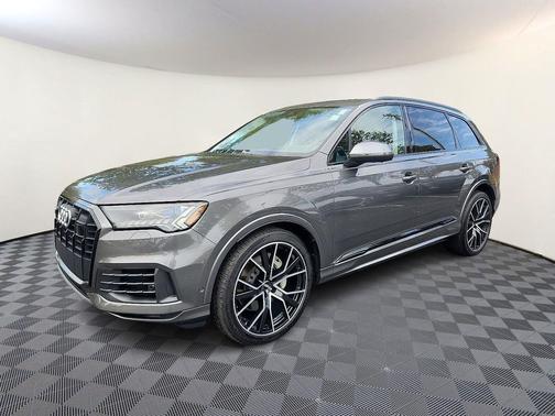 2021 Audi Q7 55 Prestige