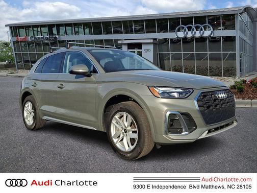 2023 Audi Q5 45 S line Premium