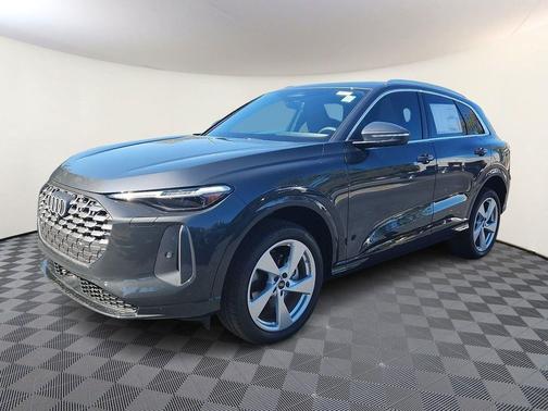 2025 Audi Q5 Premium Plus