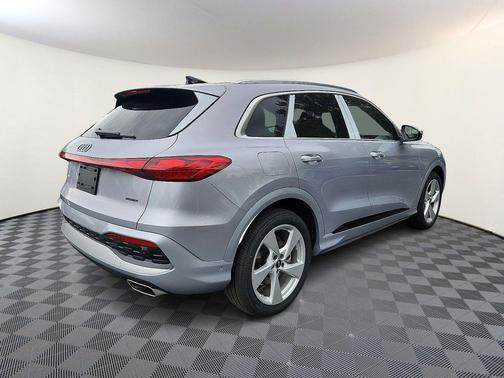 2025 Audi Q5 Prestige