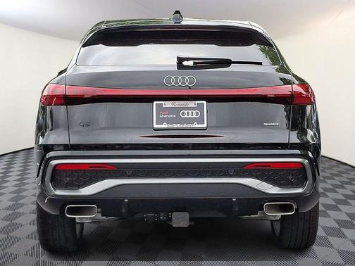 Mythos Black Metallic 2026 Audi Q5 Sportback Premium Plus TFSI quattro S tronic